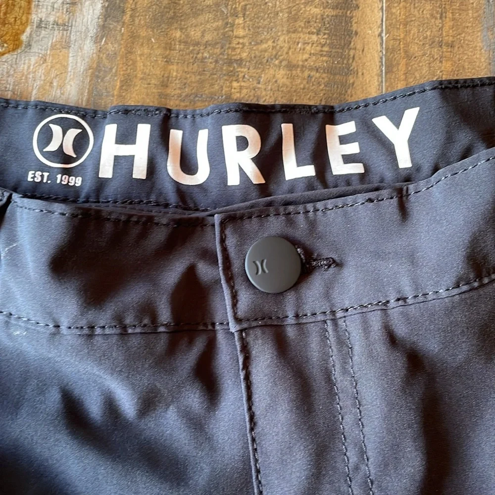 Men’s Hurley Golf Shorts - Picture 6 of 10